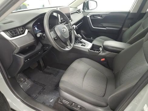 Used 2023 Toyota RAV4 XLE w/ Convenience Package AWD/4WD image 13