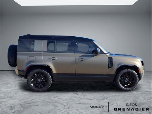 Used 2020 Land Rover Defender 110 X image 8