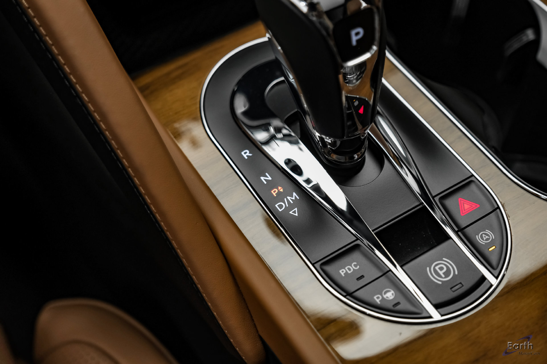 Used 2023 Bentley Bentayga Extended Wheelbase AWD/4WD image 52