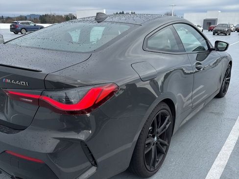 Used 2023 BMW 440i xDrive Coupe w/ Premium Package image 5