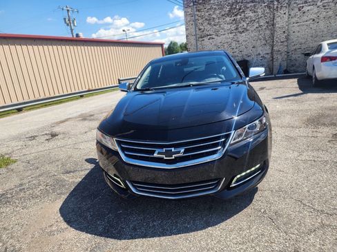 Used 2016 Chevrolet Impala LTZ w/ Enhanced Convenience Package FWD image 2