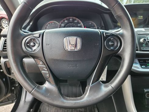 Used 2014 Honda Accord Sport image 19