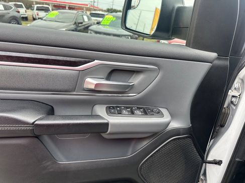 Used 2022 RAM 1500 Big Horn image 12