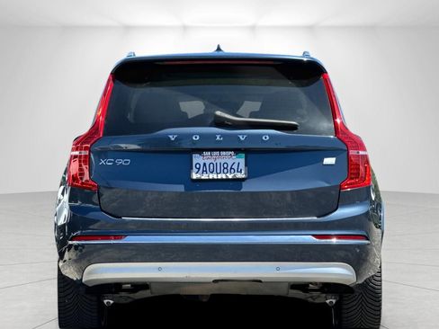 Used 2022 Volvo XC90 T8 Inscription w/ Advanced Package AWD/4WD image 4