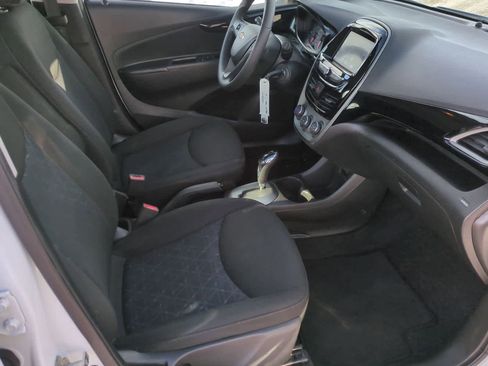 Used 2022 Chevrolet Spark LT image 21