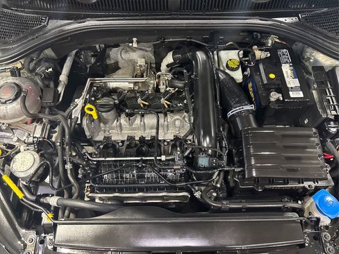 Used 2019 Volkswagen Jetta SE w/ Cold Weather Package image 13