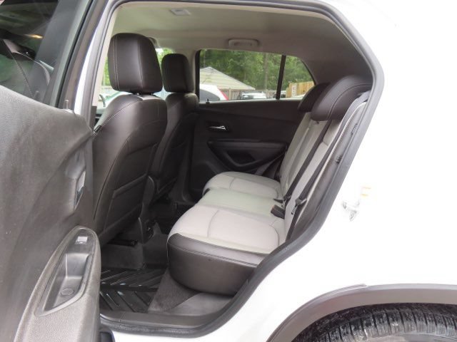 Used 2015 Chevrolet Trax LT w/ LT Plus Package FWD image 13