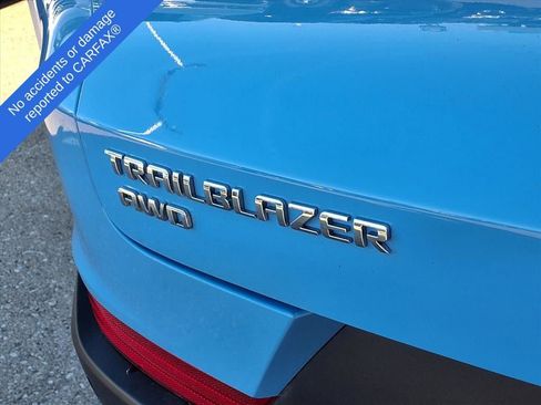 Used 2024 Chevrolet TrailBlazer LT w/ LT Cold Weather Package image 11