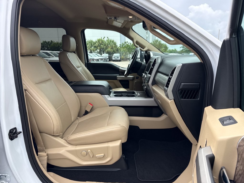 Used 2019 Ford F250 Lariat w/ Lariat Ultimate Package AWD/4WD image 27