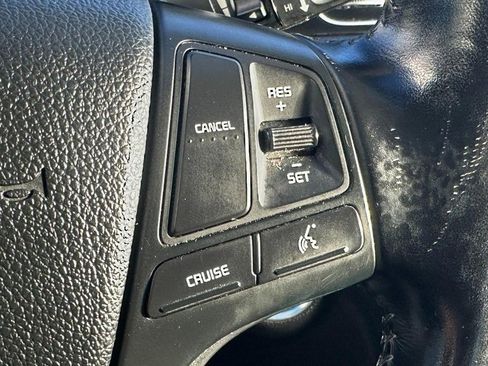 Used 2015 Kia Cadenza Premium image 22