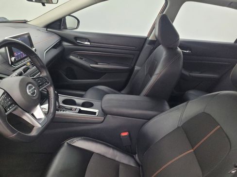 Used 2020 Nissan Altima 2.5 SR w/ Premium Package image 17