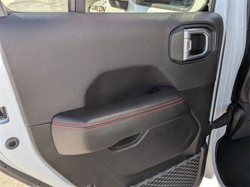 Used 2024 Jeep Wrangler Unlimited Rubicon image 26