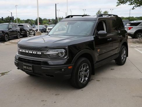 Used 2023 Ford Bronco Sport Badlands AWD/4WD image 3
