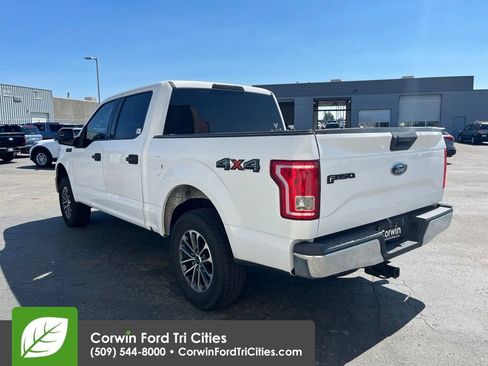 Used 2017 Ford F150 XLT AWD/4WD image 7