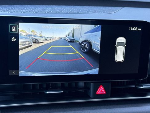 New 2026 Kia Carnival EX image 21