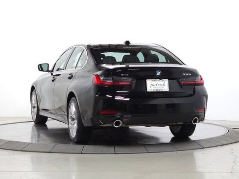 Used 2026 BMW 330i xDrive Sedan AWD/4WD image 3