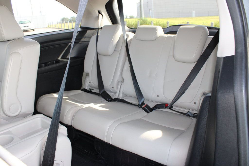 Used 2025 Honda Odyssey EX-L image 6