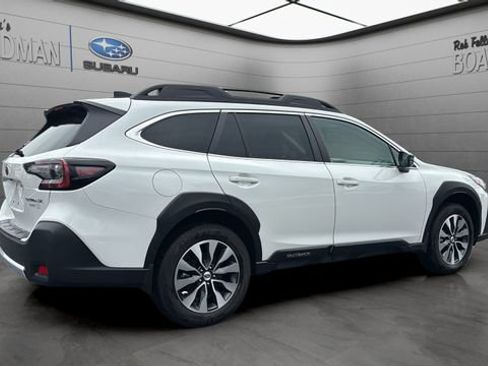 Used 2024 Subaru Outback Limited AWD/4WD image 4