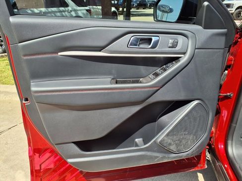 New 2026 Ford Explorer ST-Line w/ ST-Line Street Pack RWD image 29