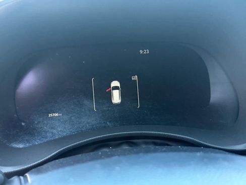 Used 2024 Toyota Highlander Platinum image 20