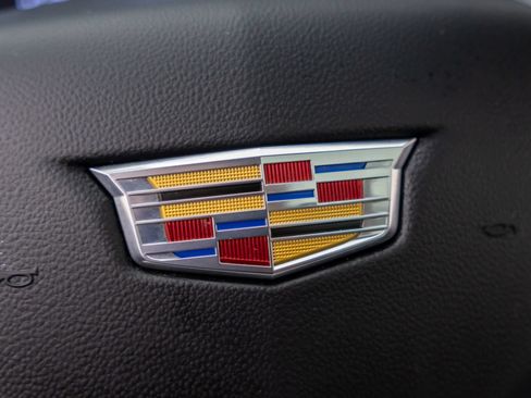 Used 2024 Cadillac XT6 Sport w/ Technology Package AWD/4WD image 36