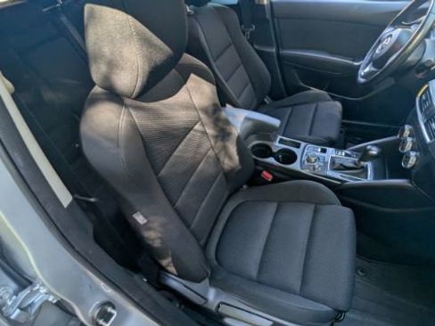 Used 2016 MAZDA CX-5 Touring image 17