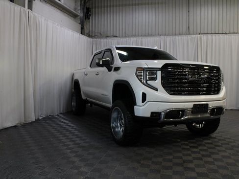 Used 2025 GMC Sierra 1500 Denali Ultimate image 28