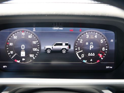 Used 2021 Land Rover Defender 90 X AWD/4WD image 33