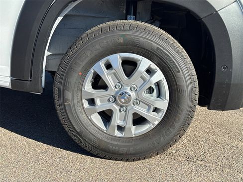 New 2026 RAM ProMaster 2500 w/ Quick Order Package 22G SLT image 7