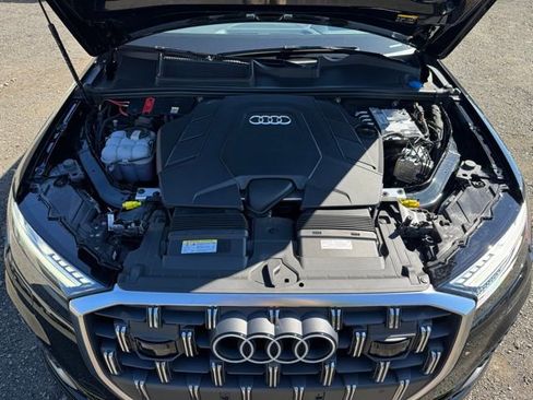 Certified 2025 Audi Q7 3.0T Prestige w/ Prestige Package image 28