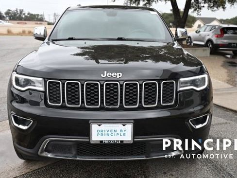 Used 2022 Jeep Grand Cherokee Limited w/ Trailer Tow Group IV image 3