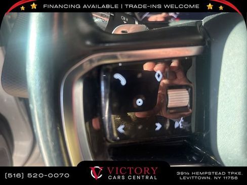 Used 2021 Land Rover Range Rover Velar S image 36