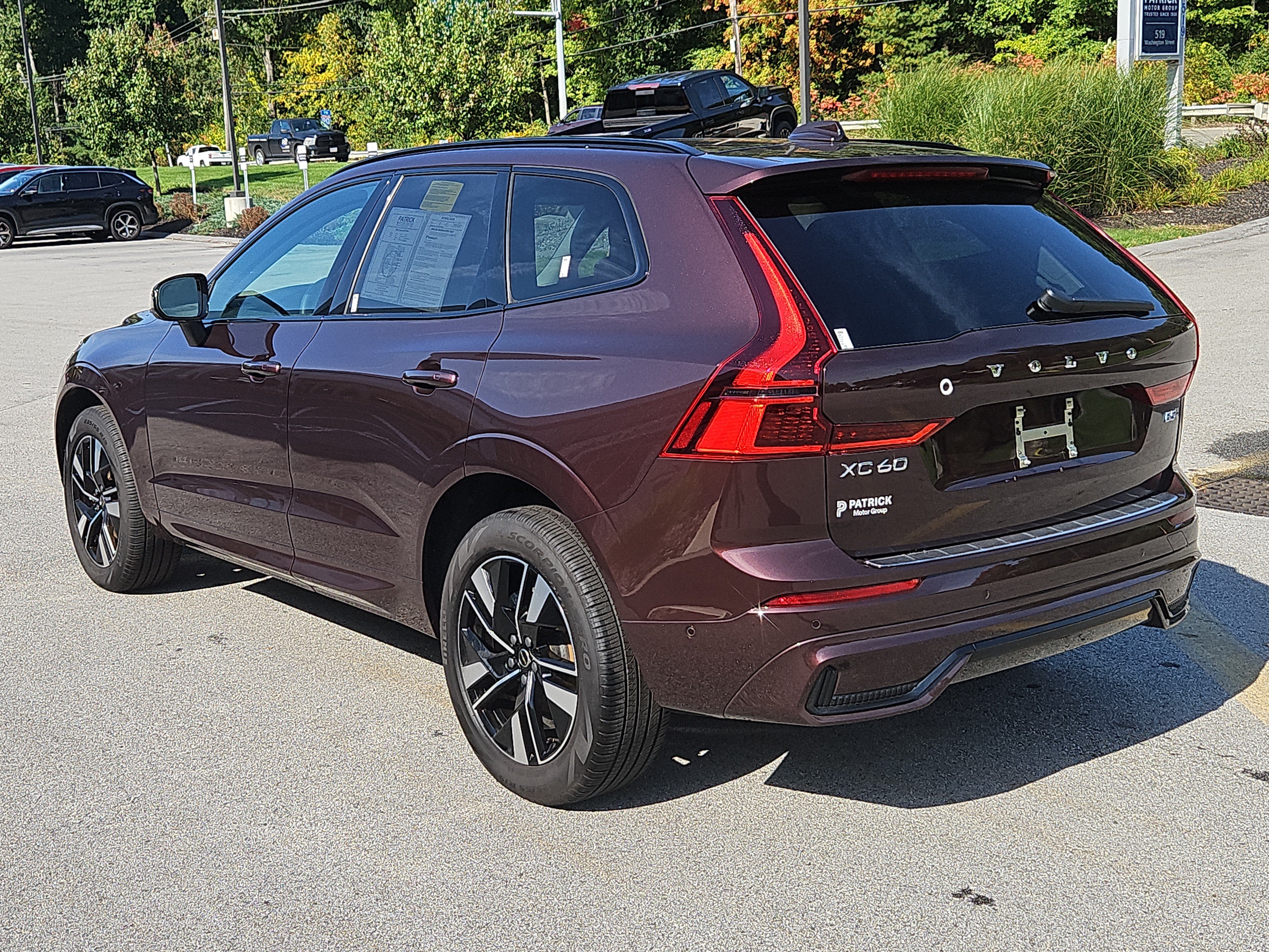 Used 2026 Volvo XC60 B5 Plus w/ Protection Package Premier AWD/4WD image 28