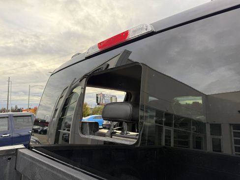 Used 2021 Ford F250 Lariat w/ Lariat Ultimate Package image 28