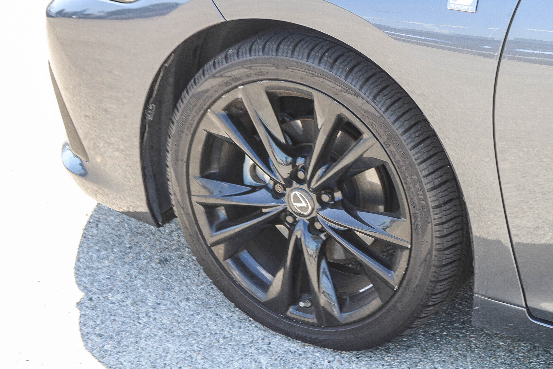 Used 2022 Lexus ES 350 F Sport w/ Accessory Package 2 FWD image 13