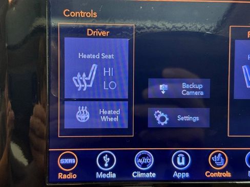 Used 2019 Jeep Grand Cherokee Limited w/ Trailer Tow Group IV image 18