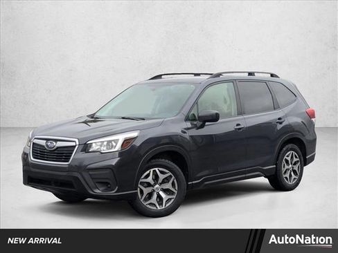 Used 2019 Subaru Forester Premium w/ All-Weather Package image 1
