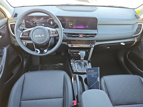 New 2026 Kia Seltos EX image 7