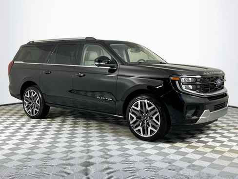 Used 2025 Ford Expedition Max Platinum w/ Platinum Ultimate Package image 3