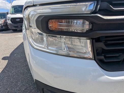 Used 2022 Ford Maverick XL image 10