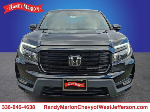 Used 2023 Honda Ridgeline Black Edition image 2
