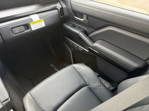 New 2026 Toyota 4Runner Limited AWD/4WD image 16