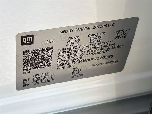 Used 2023 Buick Enclave Premium w/ Experience Buick Package image 29