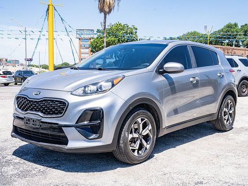 Used 2020 Kia Sportage LX FWD image 9
