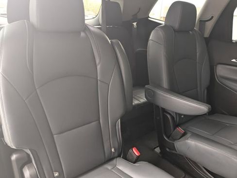 Used 2020 Buick Enclave Essence w/ Sport Touring Edition AWD/4WD image 30