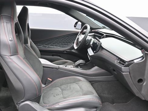 Used 2025 Dodge Charger R/T Scat Pack w/ Track Pack image 37