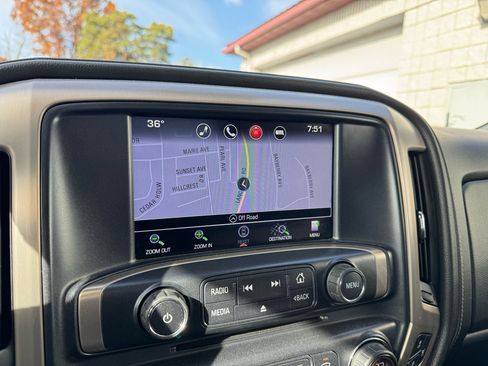 Used 2016 GMC Sierra 2500 Denali w/ Duramax Plus Package image 25