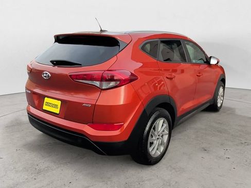 Used 2016 Hyundai Tucson SE w/ Option Group 02 AWD/4WD image 5