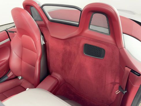 Certified 2022 Porsche 718 Boxster image 25