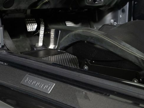 Used 2009 Ferrari F430 Scuderia RWD image 24